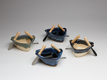 Load image into Gallery viewer, Maxwell Pottery - Boat Dip Pot
